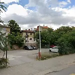 Urban Eden - Lux & Style, 2-Bedroom, 2-Bathroom