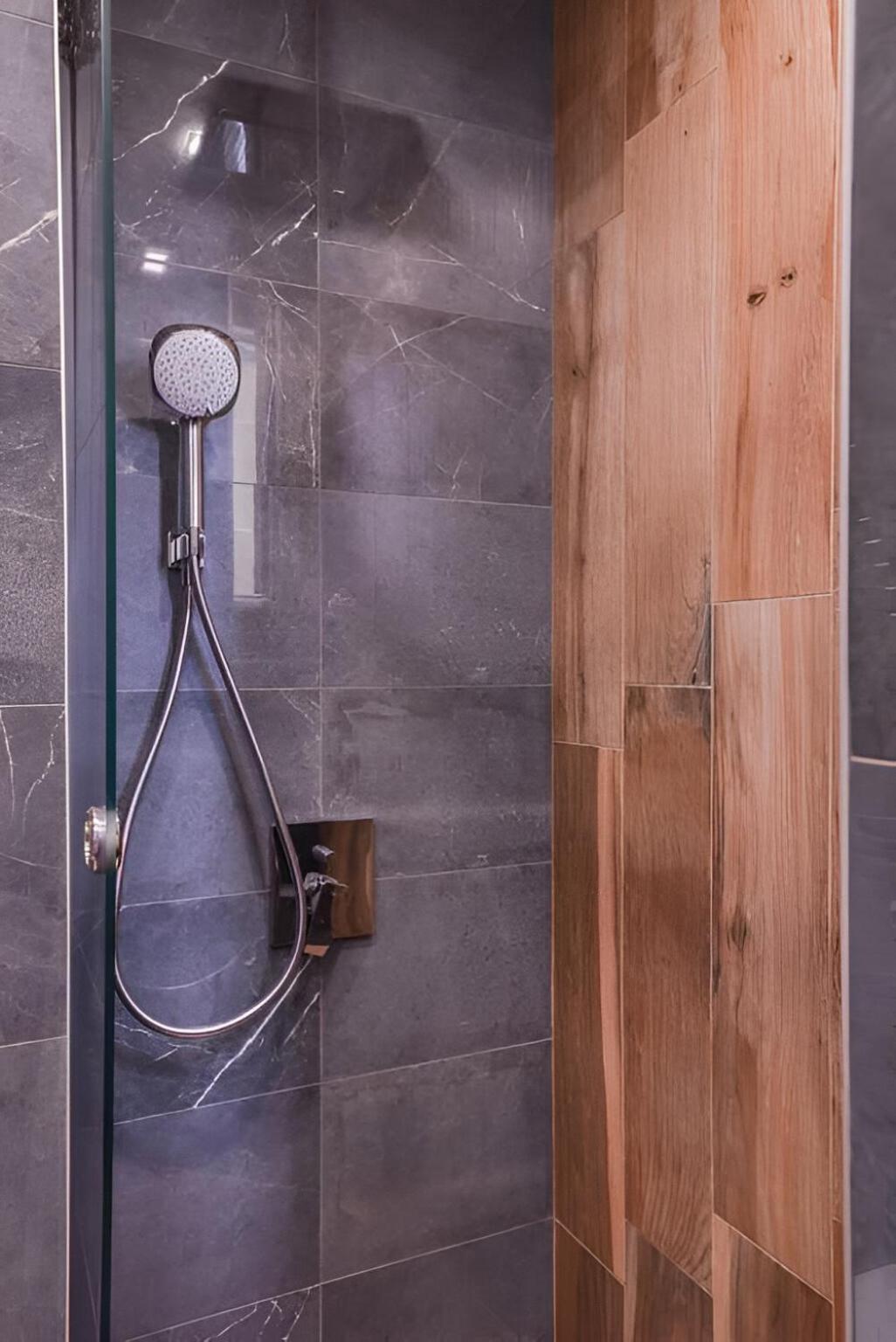 Urban Eden - Lux & Style, 2-Bedroom, 2-Bathroom Apartment Sofia
