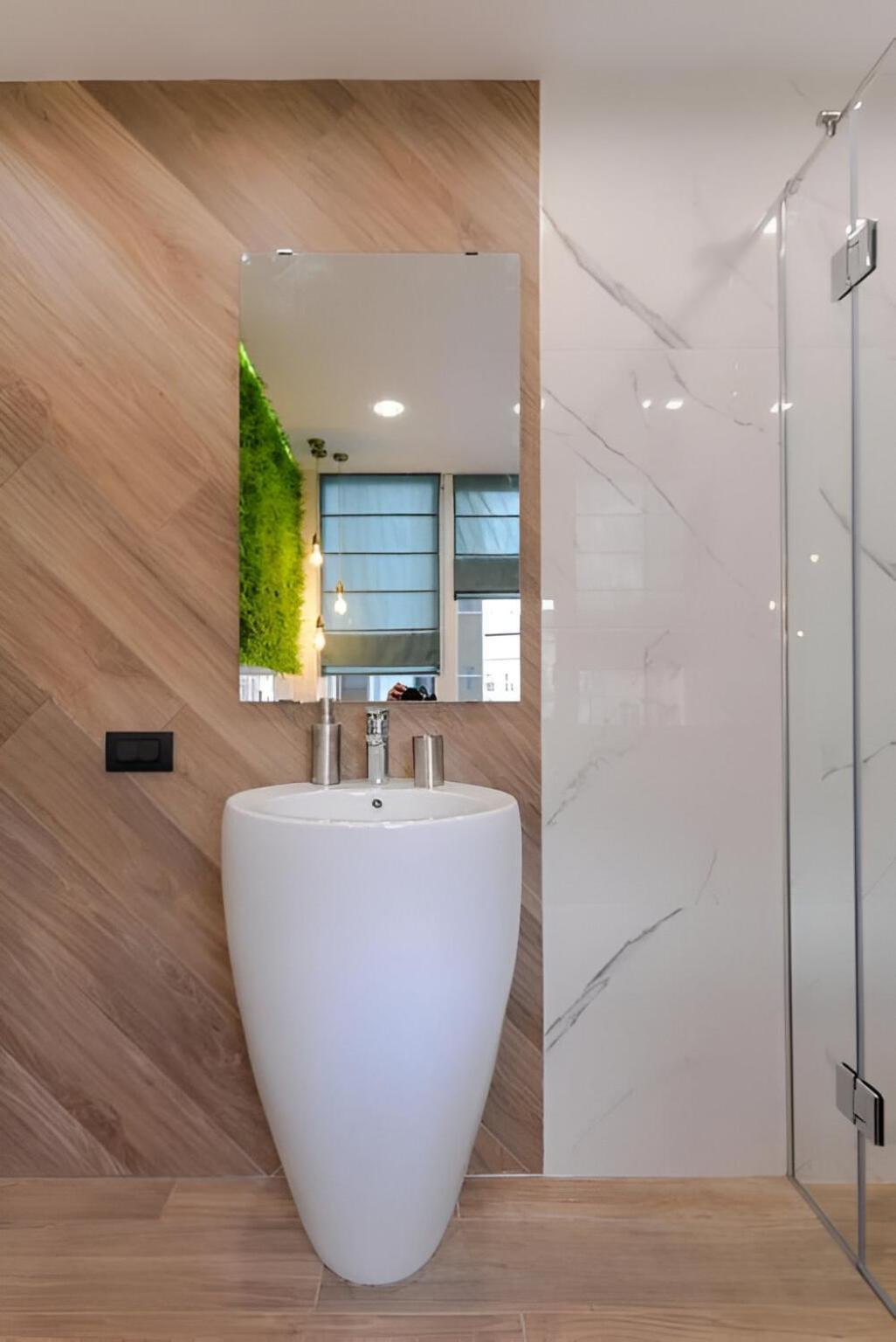 Urban Eden - Lux & Style, 2-Bedroom, 2-Bathroom *