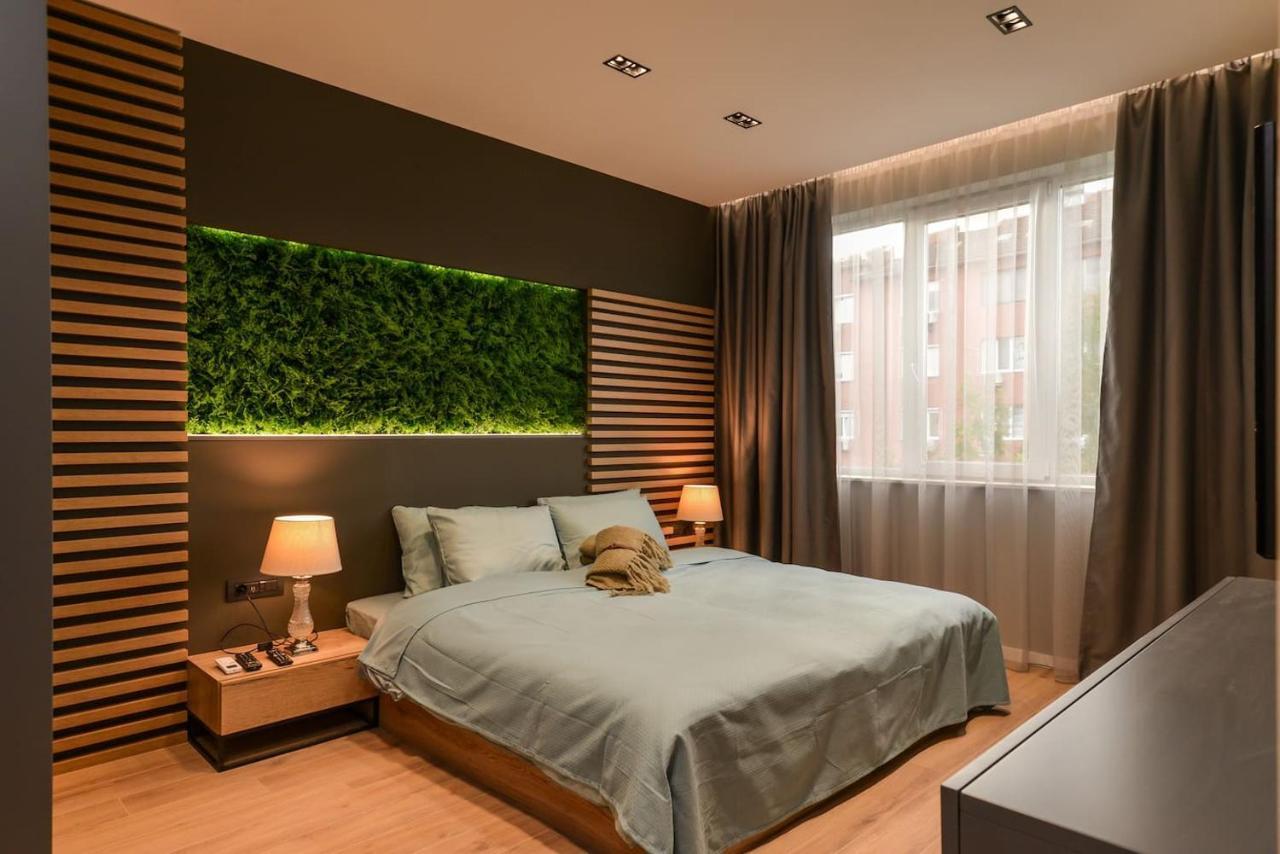 Urban Eden - Lux & Style, 2-Bedroom, 2-Bathroom Sofia