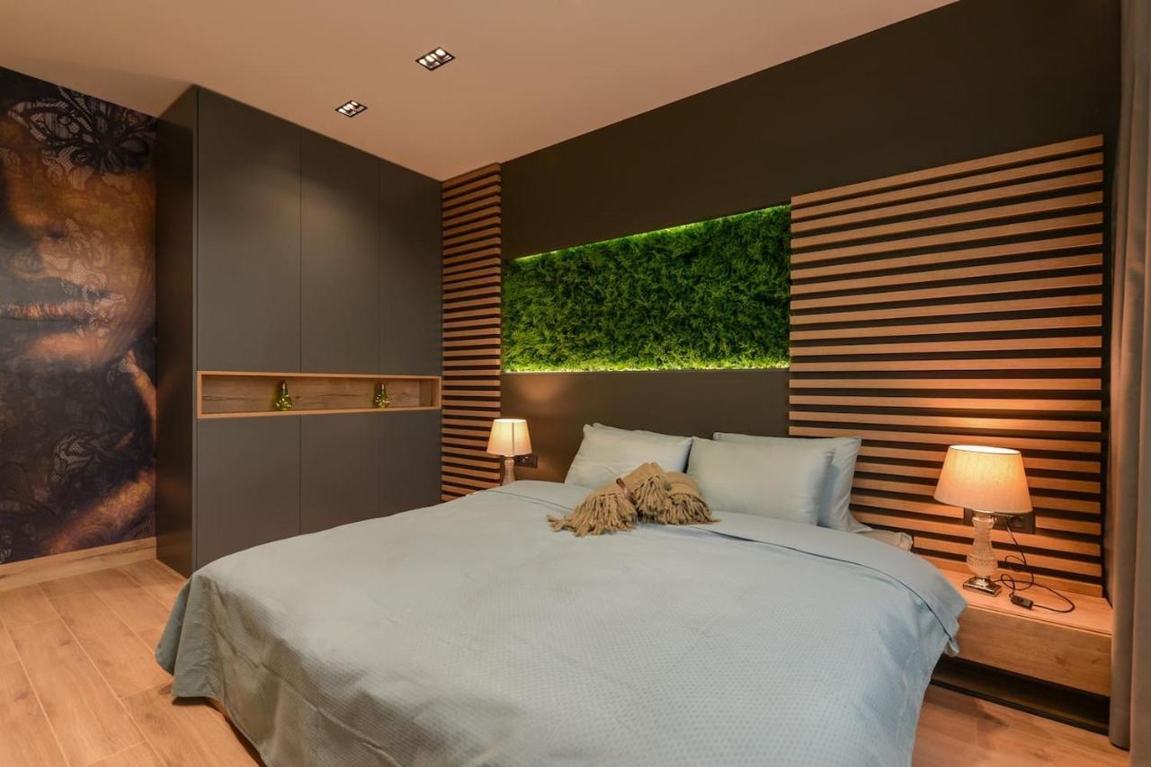 Urban Eden - Lux & Style, 2-Bedroom, 2-Bathroom Sofia